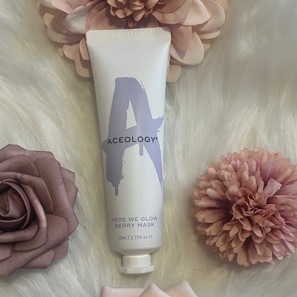 Aceology Here We Glow Berry Mask